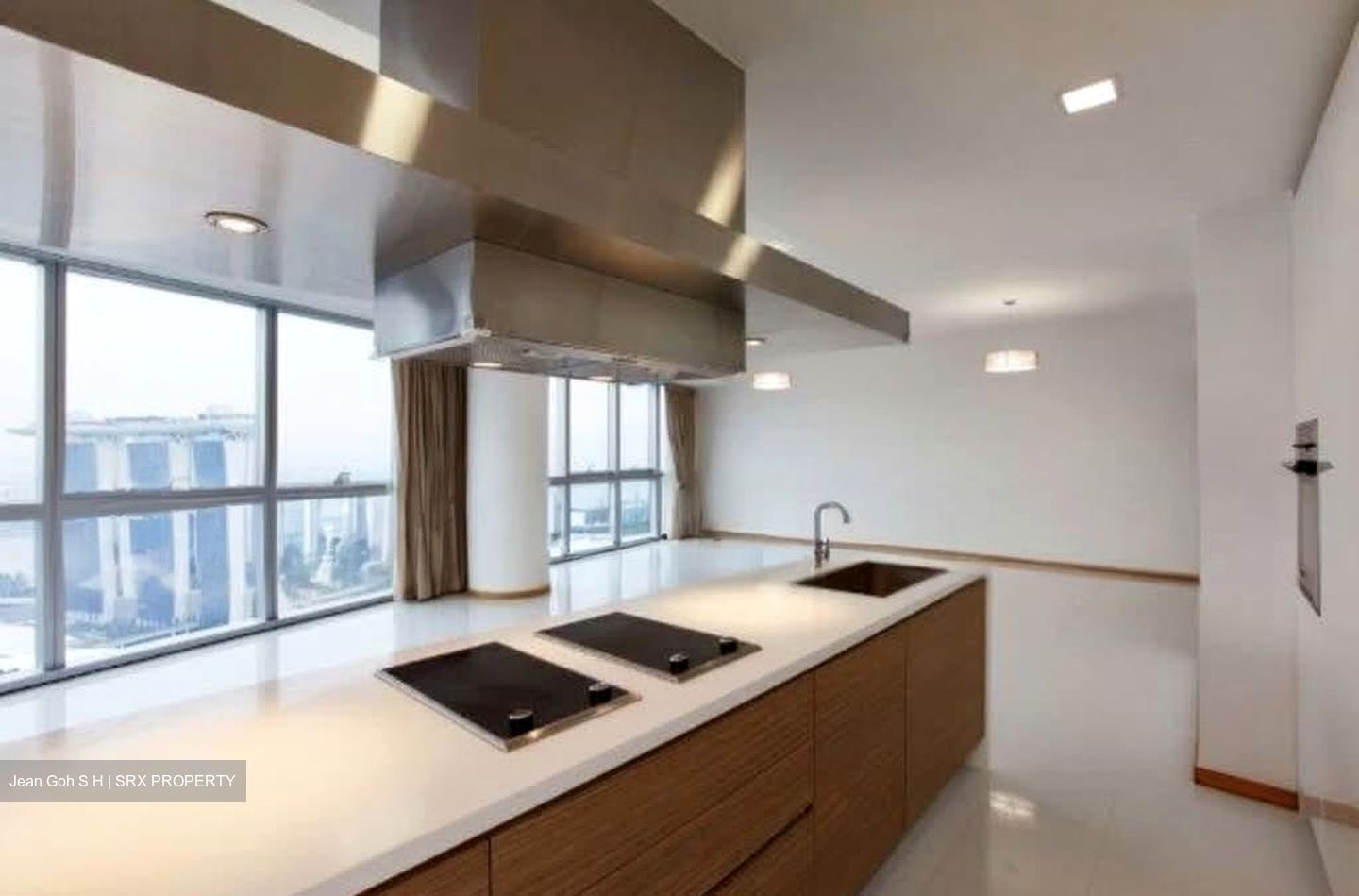 Marina Bay Residences (D1), Condominium #563329661